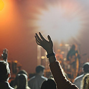 festival rock anulat in urma incendiului de la clubul colectiv