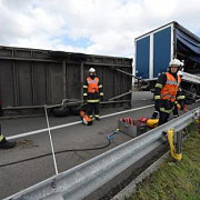 un camion inmatriculat in romania a blocat o autostrada din franta