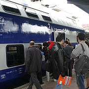 intarzierile cumulate ale trenurilor in 2010 romania - 5 ani si 3 luni japonia - 36 de secunde