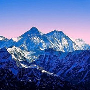 29 de turisti si ghizi au murit in urma unei furtuni in muntii himalaya