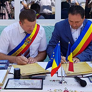 fratii raman frati acord de infratire intre comunele magurele din prahova si din republica moldova