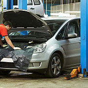 proprietarii au dreptul sa asiste la reparatiile din service-urile auto