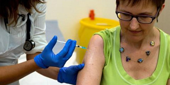 o voluntara franceza a acceptat sa testeze pe pielea ei vaccinul impotriva ebola