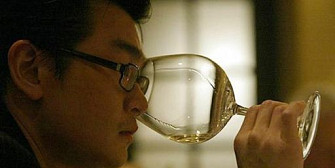 falsificator de vinuri vechi condamnat la 10 ani de inchisoare