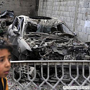 conflictul din yemen s-a soldat cu aproape 2000 de morti si aproximativ 8000 de raniti