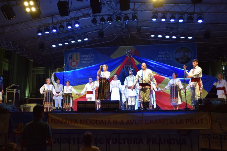 festivalul prahova iubeste basarabia - ziua a ii-a si basarabia iubeste prahova  - spun artistii basarabeni din hancesti