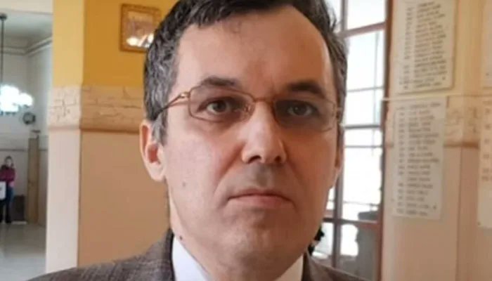 demisie cu ecou la cn mihai viteazul ploiesti un director pleaca o comunitate se mobilizeaza
