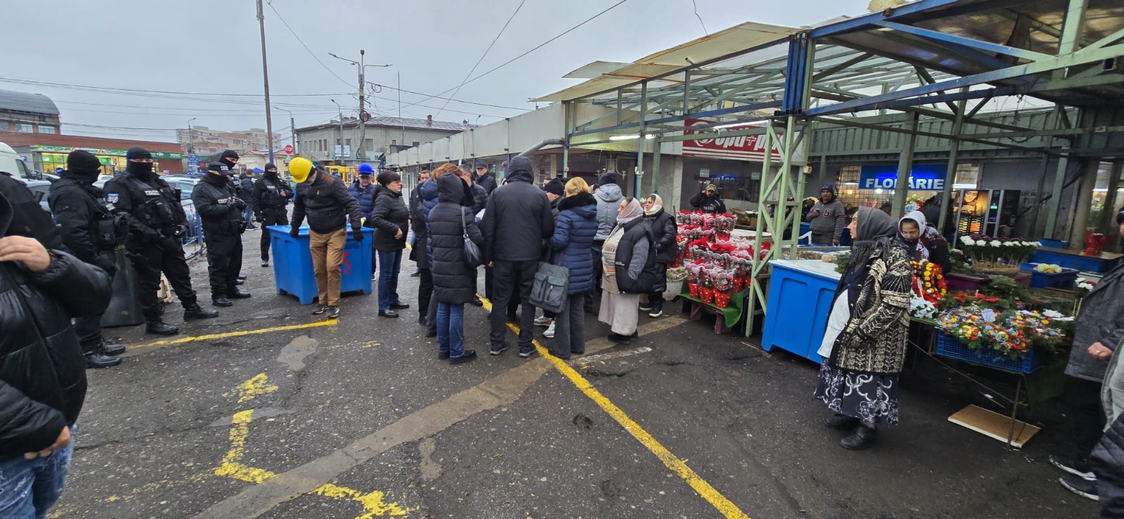 controale in halele centrale din ploiesti comertul ilegal sanctionat cu amenzi si confiscari