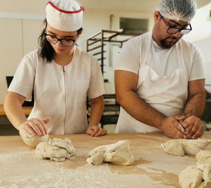 Podul de Flori de la Ungheni refacut. In Bucuresti astazi se cere UNIREA!
