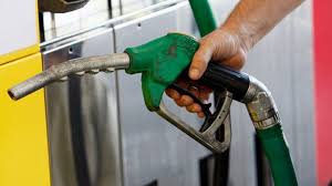 Anul 2025 începe cu scumpiri la carburanți