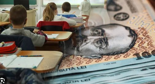 Burse de 1.000 de lei lunar pentru elevii din medii defavorizate cu rezultate remarcabile