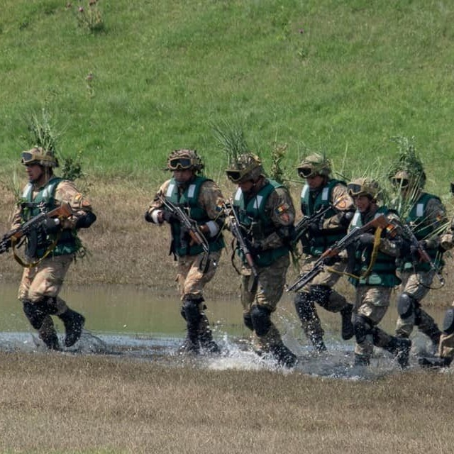 Armata Română face noi recrutări
