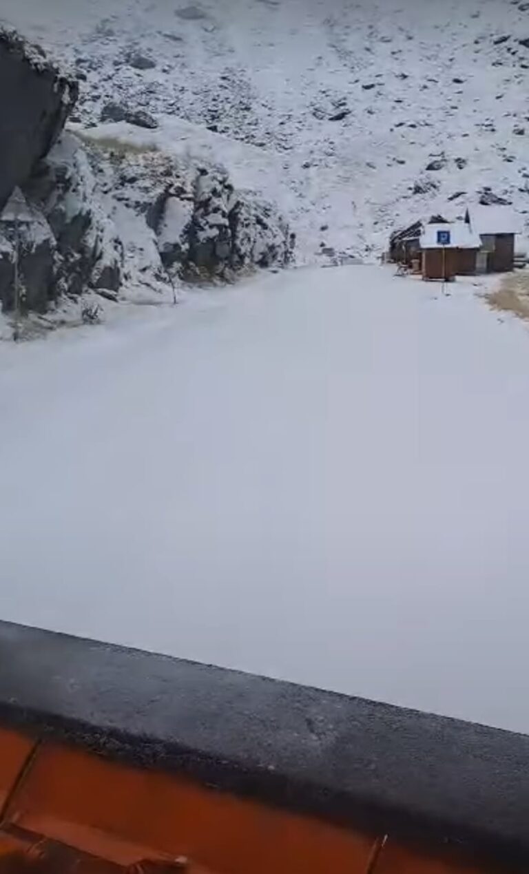 Închidere temporară a Transfăgărășanului din cauza vremii extreme