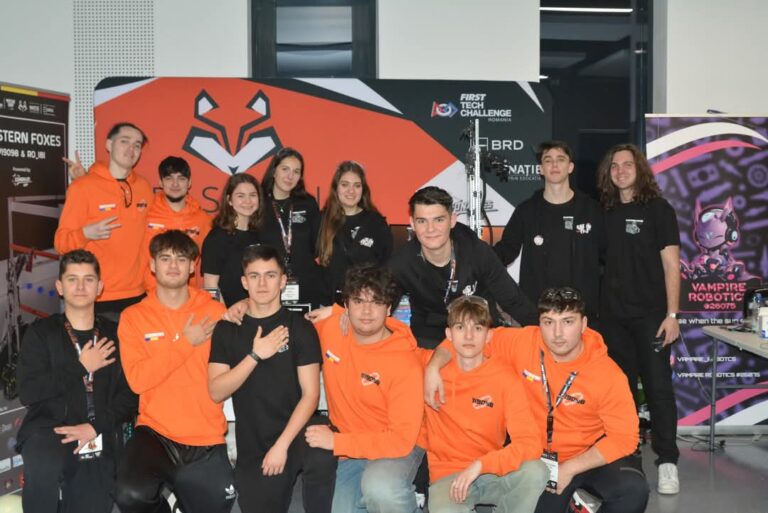 Eastern Foxes doboară al treilea record mondial și se califică la Campionatul Național!