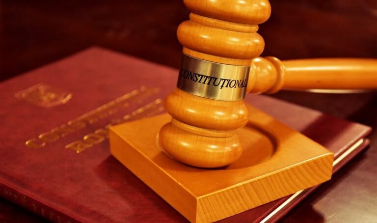 CCR a decis că Legea privind pensiile magistraților este neconstituțională