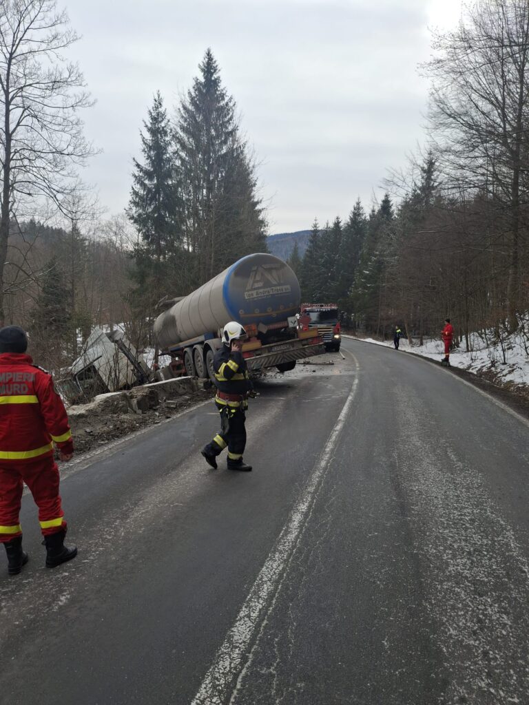 Accident pe DN1 A, în apropiere de Cheia. Trafic blocat