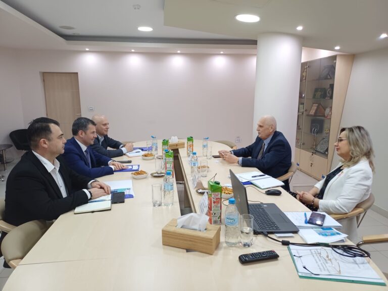 Noi oportunităţi pentru afacerile din Prahova