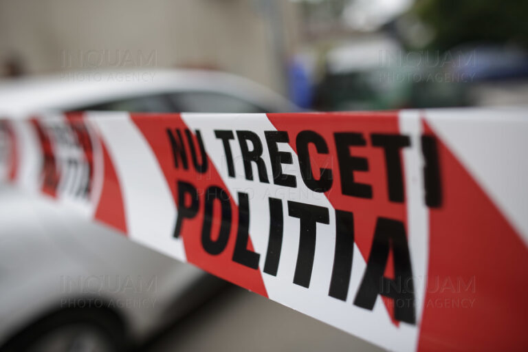 Crimă la Băicoi. Cadavrul unui bărbat a fost găsit pe stradă